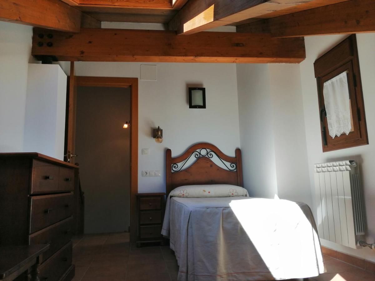 Apartamentos Mobison Salinas de Bielsa Exteriér fotografie